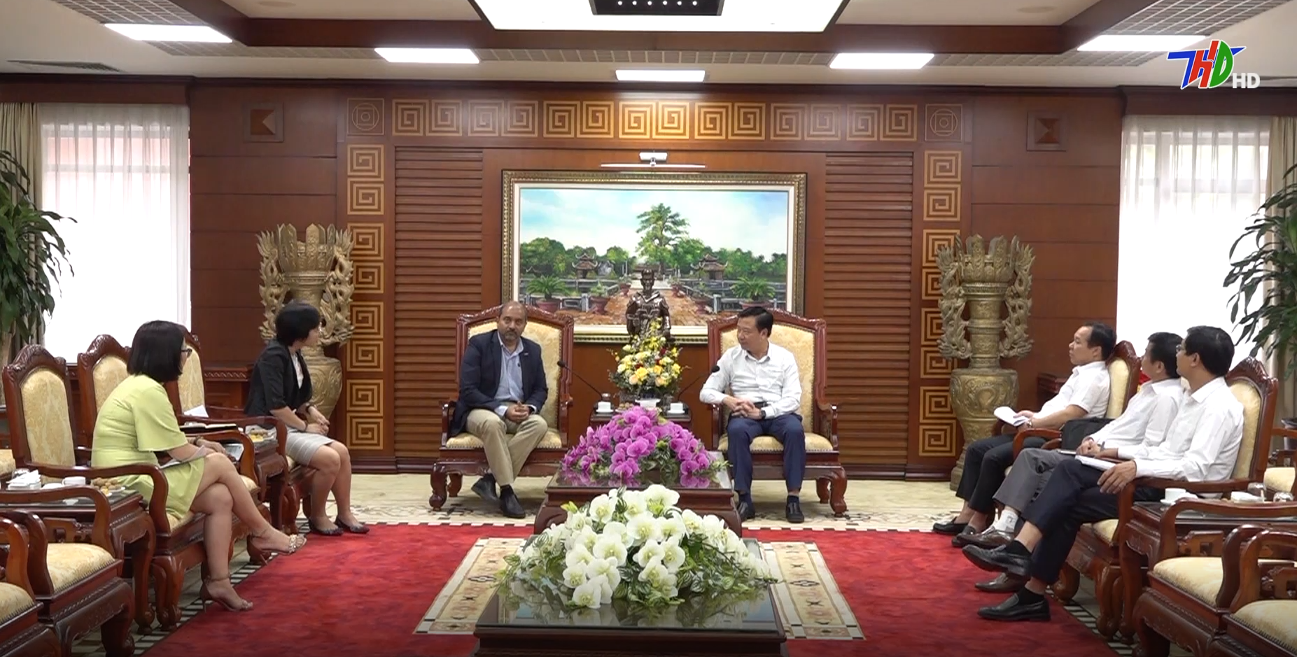 VIDEO: Bí thư Tỉnh uỷ tiếp và làm việc với Tổng giáo đốc Công ty Ford Việt Nam